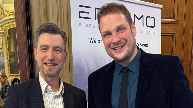 Alexander Svejkovsky, AIT Managing Director und Nikolaus Pfaffenbichler, Mitgründer von ENSEMO © AIT/Ensemo