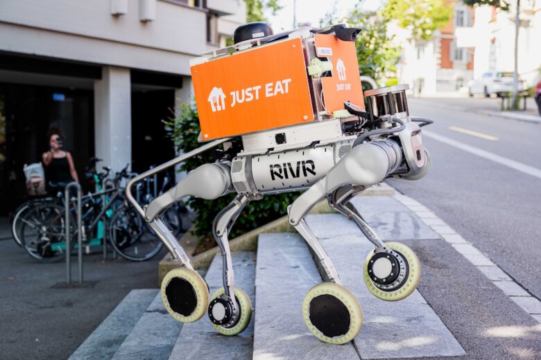 © RIVR Robotics
