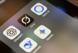 ChatGPT, Grok, Meta AI, DeepSeek, Gemini. © Unsplash