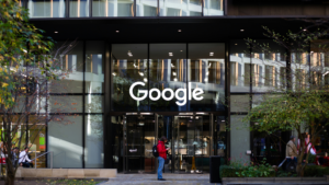 Google © Karollyne Videira Hubert on Unsplash