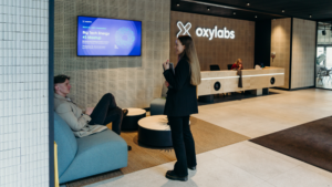 © Oxylabs