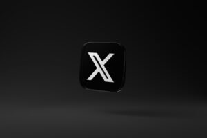 X. © Dima Solomin auf Unsplash