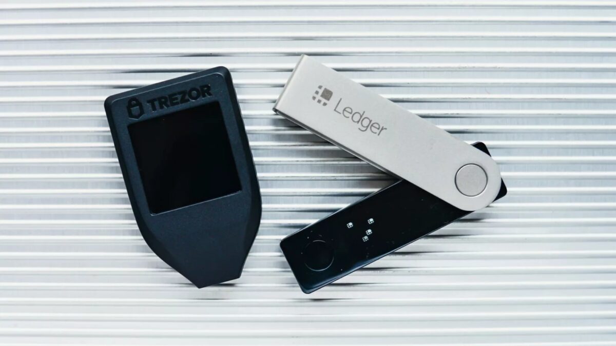 A Bug in the Crypto Wallet: Ledger Confirms a Hardware Implant